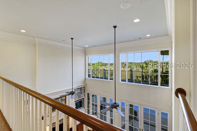 28 Gull Point Rd, Hilton Head Island, SC 29928