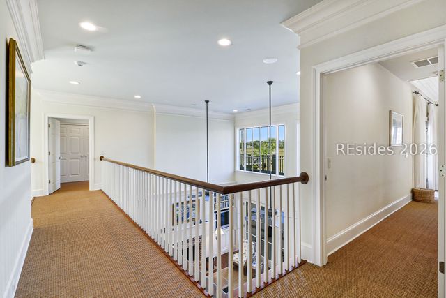 28 Gull Point Rd, Hilton Head Island, SC 29928