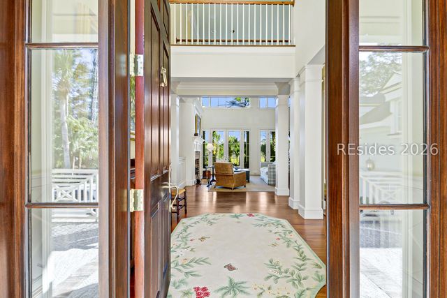 28 Gull Point Rd, Hilton Head Island, SC 29928