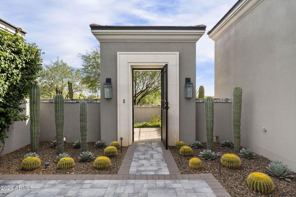 10370 E MIRABEL CLUB Drive, Scottsdale, AZ 85262 — photo 5