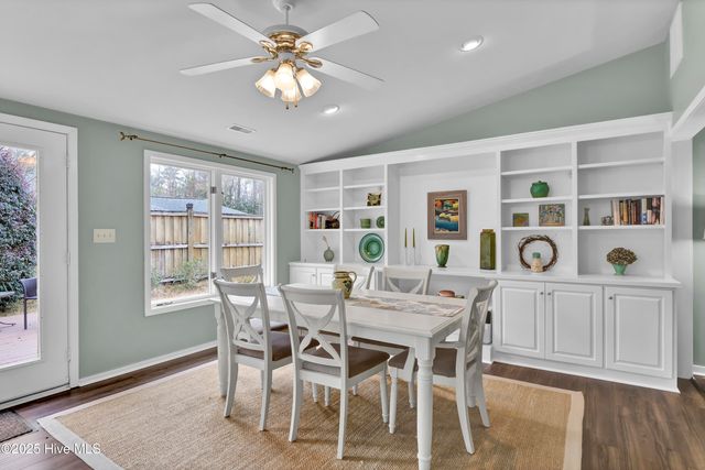 7204 Lounsberry Court, Wilmington, NC 28405