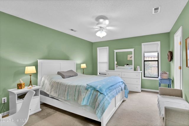 7204 Lounsberry Court, Wilmington, NC 28405