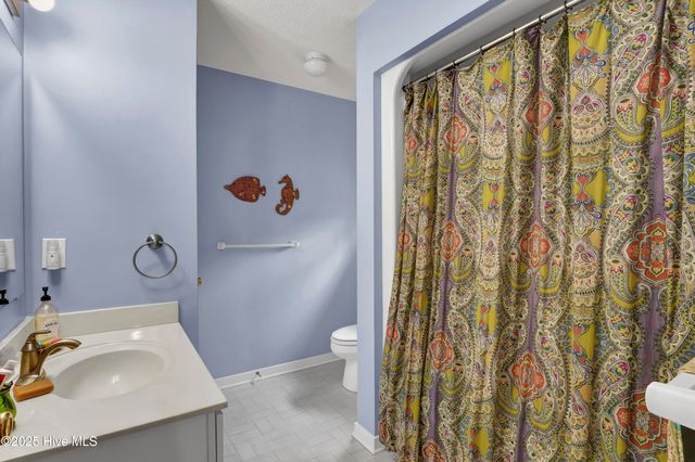 7204 Lounsberry Court, Wilmington, NC 28405