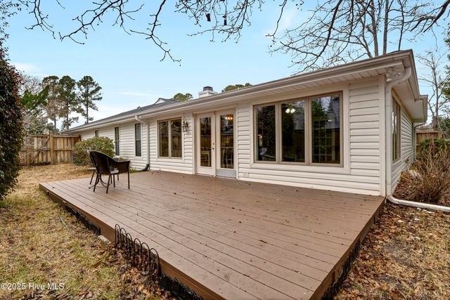 7204 Lounsberry Court, Wilmington, NC 28405