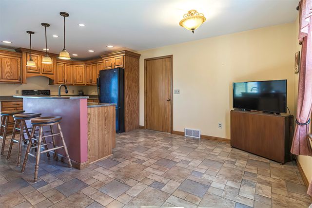 644 GOLD Avenue, Erie, PA 16509