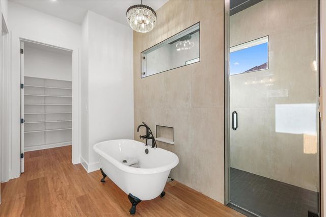 2704 Veridian Point Drive, Burleson, TX 76028