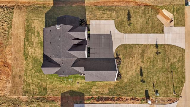 2704 Veridian Point Drive, Burleson, TX 76028