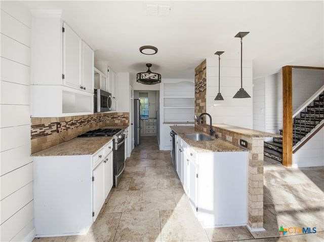 2301 Gloria Circle, Copperas Cove, TX 76522