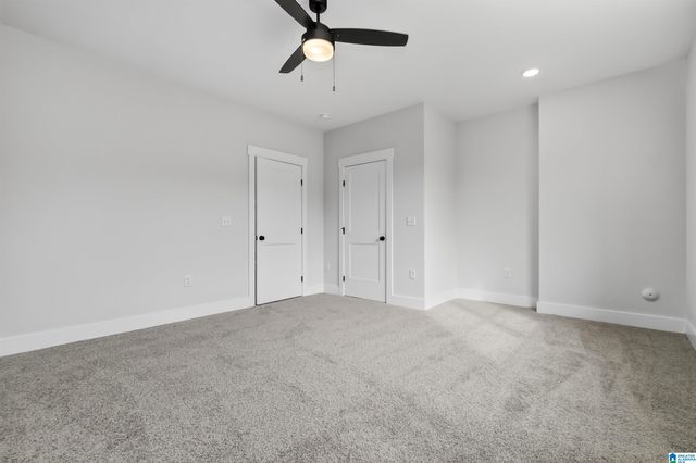 1122 GREY OAKS VALLEY, Pelham, AL 35124