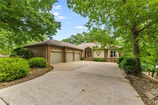 47 Rath Drive, Bella Vista, AR 72715