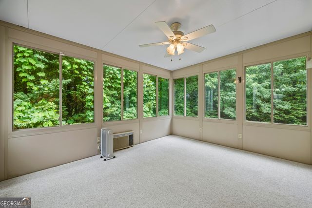 160 Quail Ridge Drive, Cleveland, GA 30528