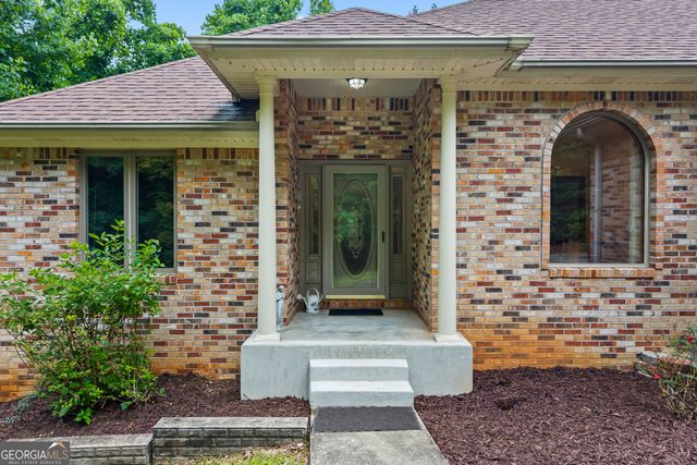 160 Quail Ridge Drive, Cleveland, GA 30528