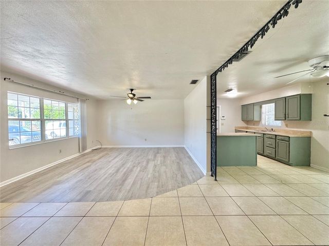 1390 10TH COURT NE, Winter Haven, FL 33881