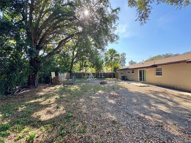 1390 10TH COURT NE, Winter Haven, FL 33881