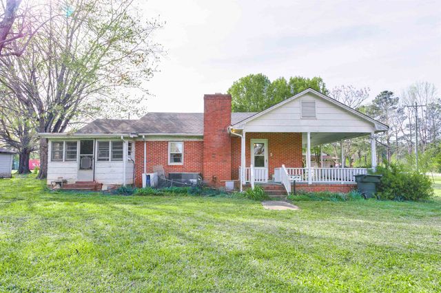 182 Garvin Lake Rd, Gaffney, SC 29340