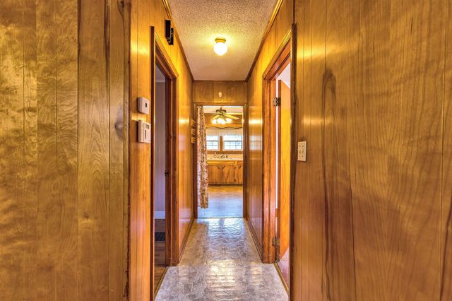 182 Garvin Lake Rd, Gaffney, SC 29340