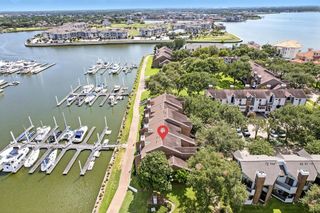 1913 Enterprise Avenue, League City, TX 77573