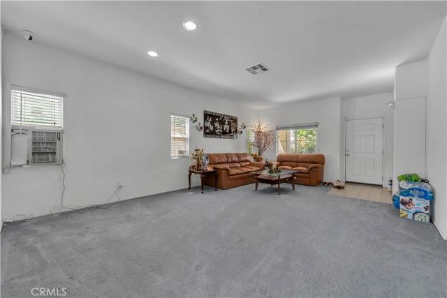 43722 Sawgrass, Lancaster, CA 93536
