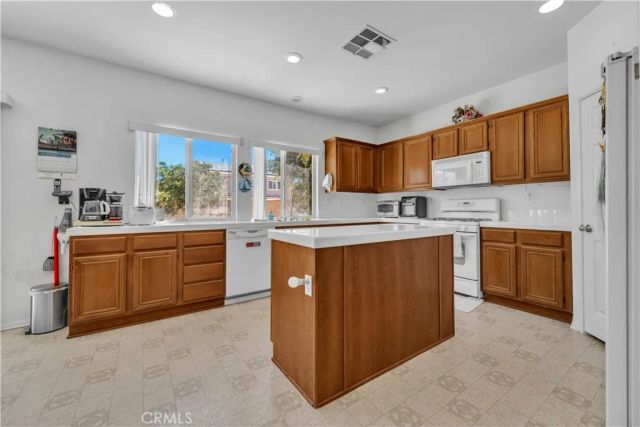 43722 Sawgrass, Lancaster, CA 93536
