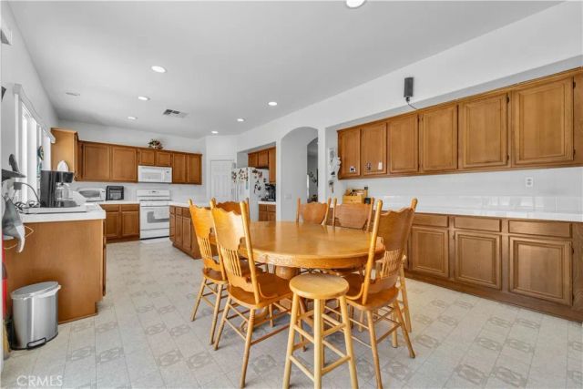 43722 Sawgrass, Lancaster, CA 93536