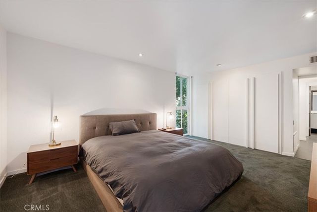 850 N Kings Road 202, West Hollywood, CA 90069