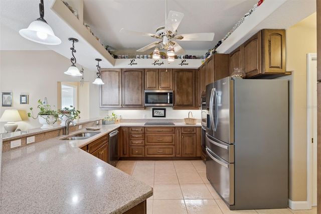 1500 EDGEWATER DRIVE, Mount Dora, FL 32757