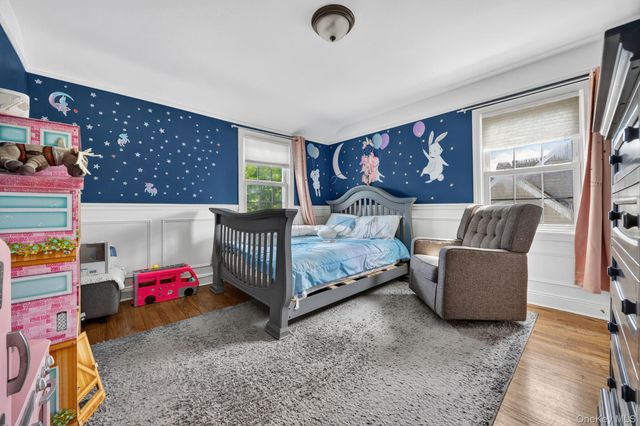1049 Admont Avenue, Franklin Square, NY 11010