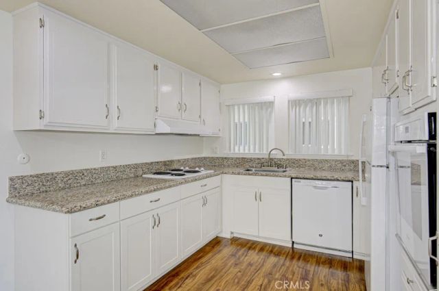 2266 Via Puerta, Laguna Woods, CA 92637