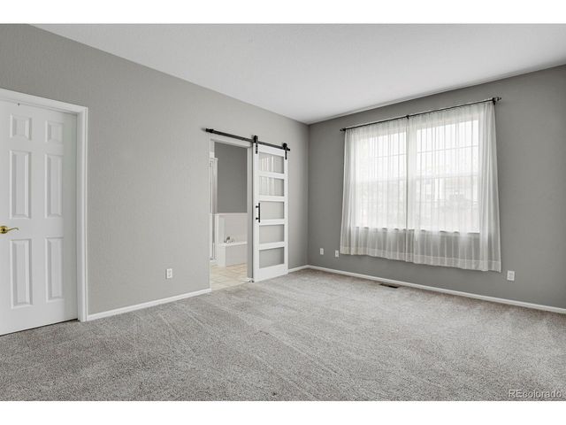 6141 Trailhead Rd, Highlands Ranch, CO 80130