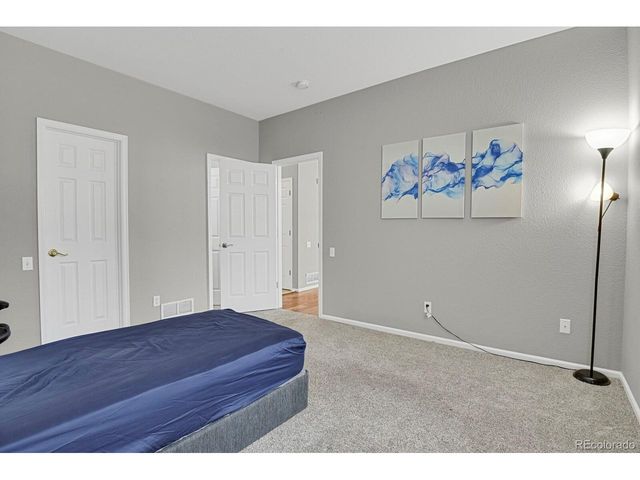 6141 Trailhead Rd, Highlands Ranch, CO 80130