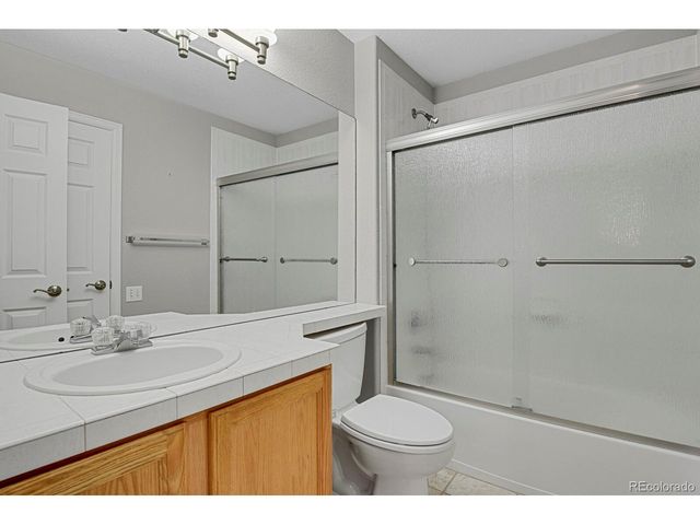 6141 Trailhead Rd, Highlands Ranch, CO 80130