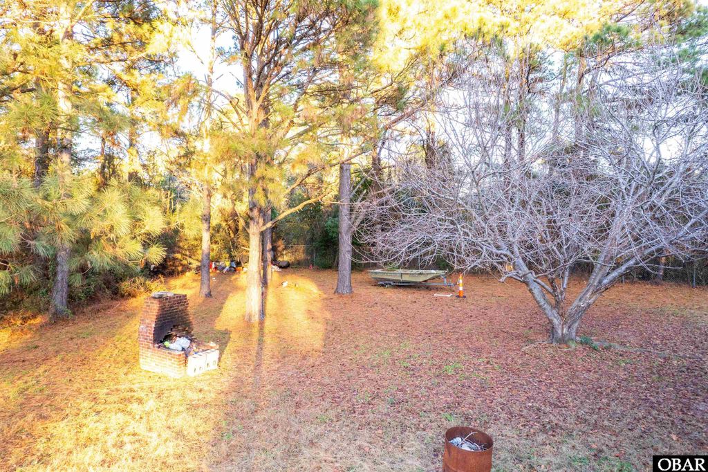 Image 17 of property listing at 128 Snow Goose Lane, Knotts Island, NC 27950