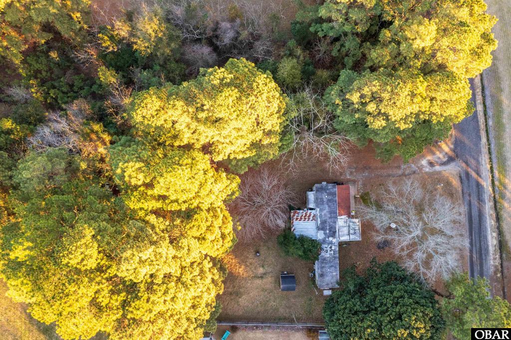 Image 25 of property listing at 128 Snow Goose Lane, Knotts Island, NC 27950