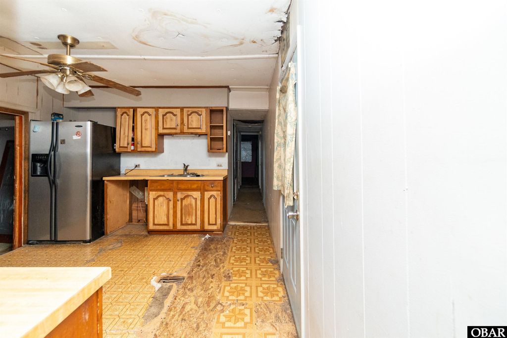 Image 33 of property listing at 128 Snow Goose Lane, Knotts Island, NC 27950