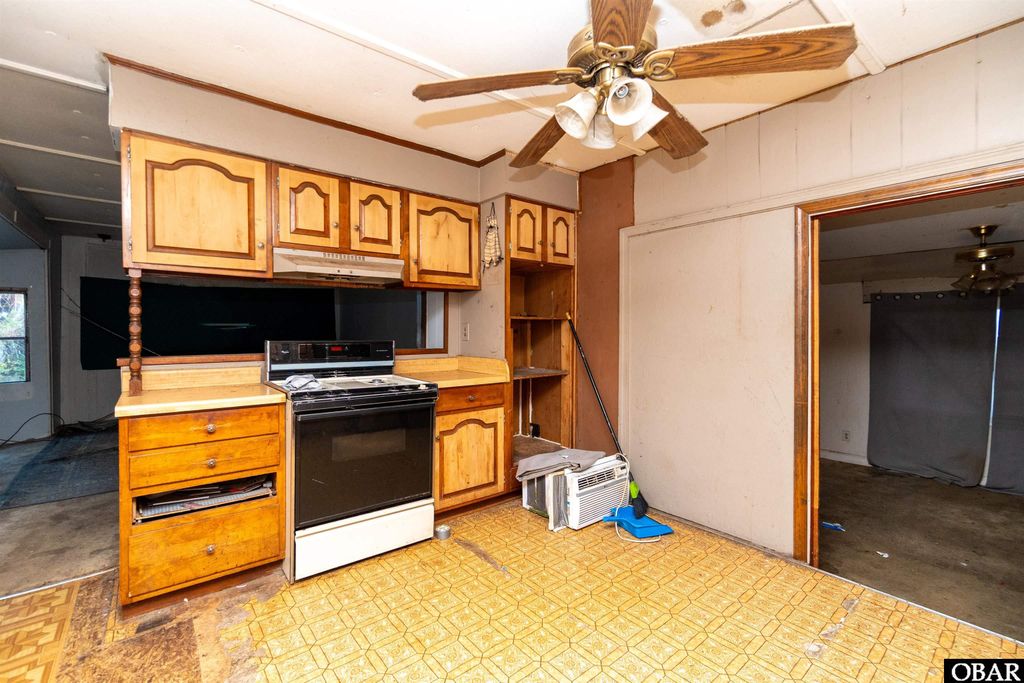 Image 36 of property listing at 128 Snow Goose Lane, Knotts Island, NC 27950