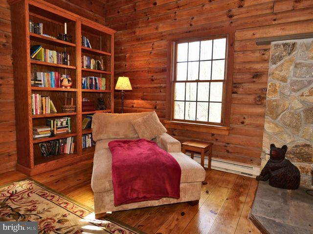 112 SANDY HILL RD, Boyertown, PA 19512