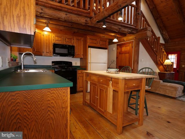 112 SANDY HILL RD, Boyertown, PA 19512