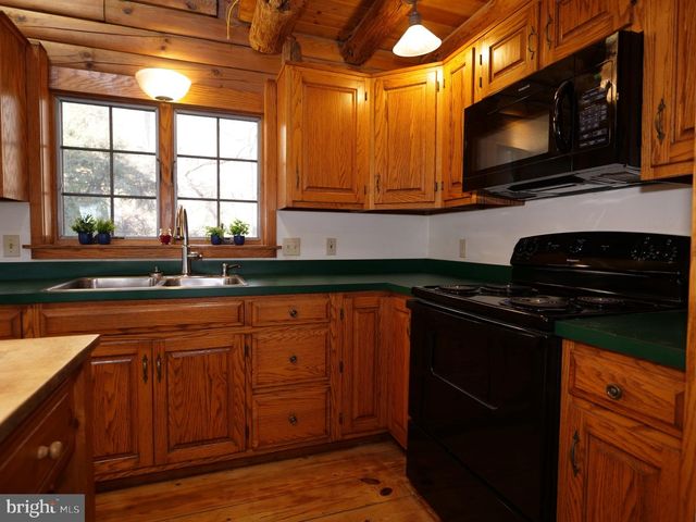 112 SANDY HILL RD, Boyertown, PA 19512