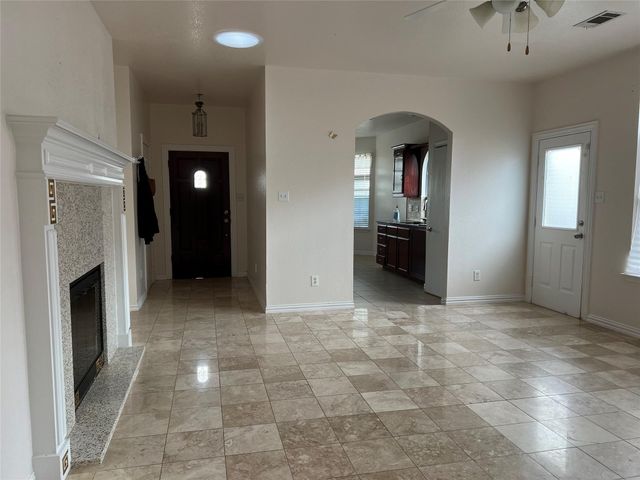 14044 Esperanza Drive, Fort Worth, TX 76052