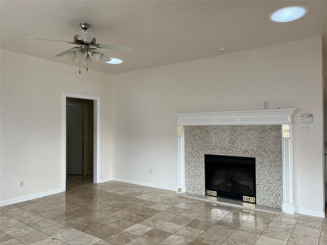 14044 Esperanza Drive, Fort Worth, TX 76052
