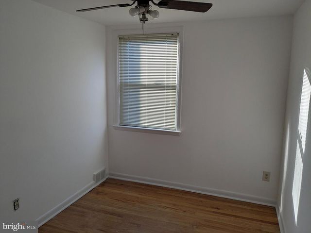 1540 HERMESPROTA DR, Sharon Hill, PA 19079