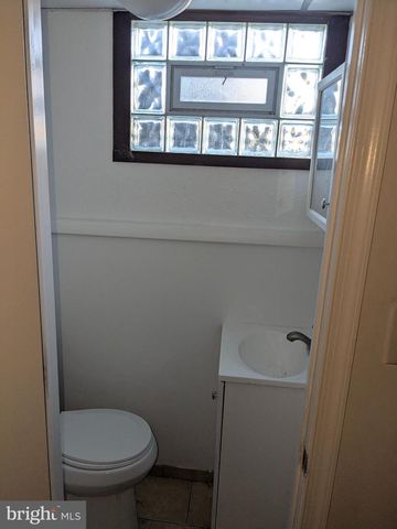 1540 HERMESPROTA DR, Sharon Hill, PA 19079