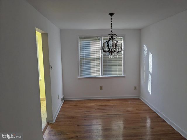 1540 HERMESPROTA DR, Sharon Hill, PA 19079