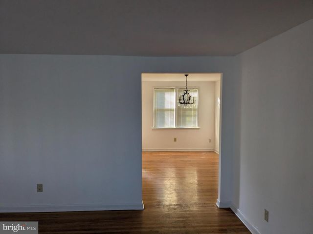 1540 HERMESPROTA DR, Sharon Hill, PA 19079