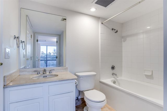4242 Lomo Alto Drive N51, Highland Park, TX 75219