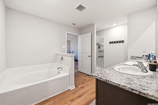 9123 Bennett Forest, Converse, TX 78109