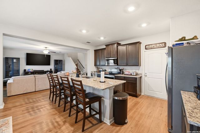 9123 Bennett Forest, Converse, TX 78109