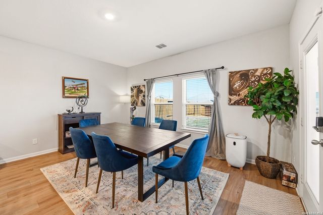 9123 Bennett Forest, Converse, TX 78109