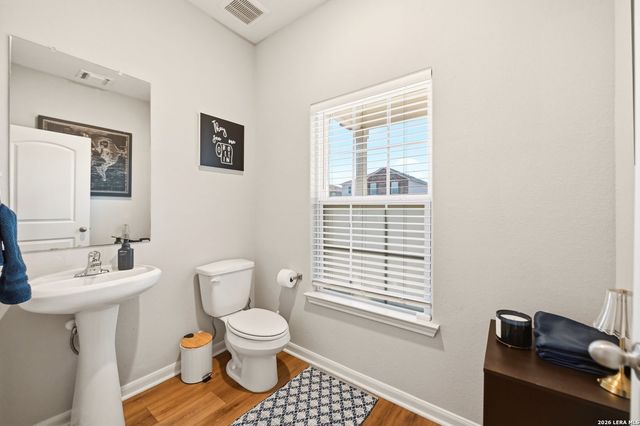 9123 Bennett Forest, Converse, TX 78109