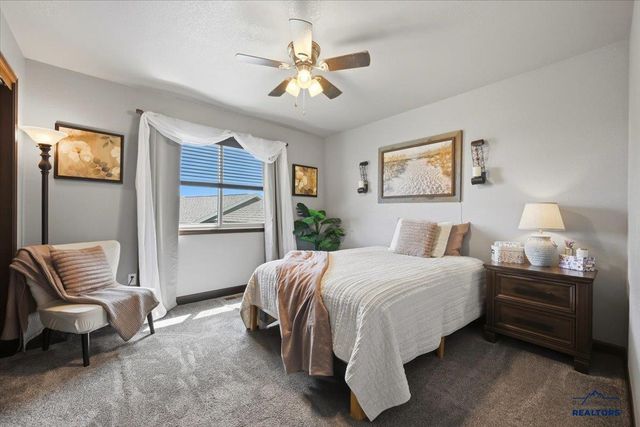 3640 BLACKPOWDER RD, Rapid City, SD 57703